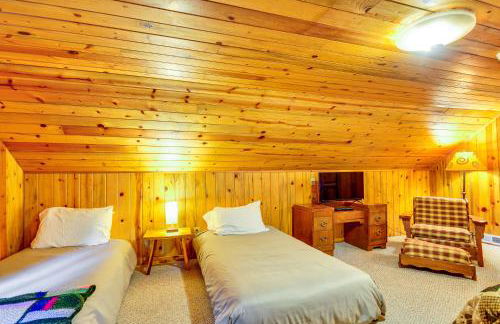 Forested Minikahda Lodge with Hot Tub Near Mt Hood - Foto 27