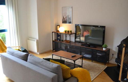 Ventanal de Saras Petfriendly Garaje Trastero y Chimenea - Arafita Apartamentos - Photo 41