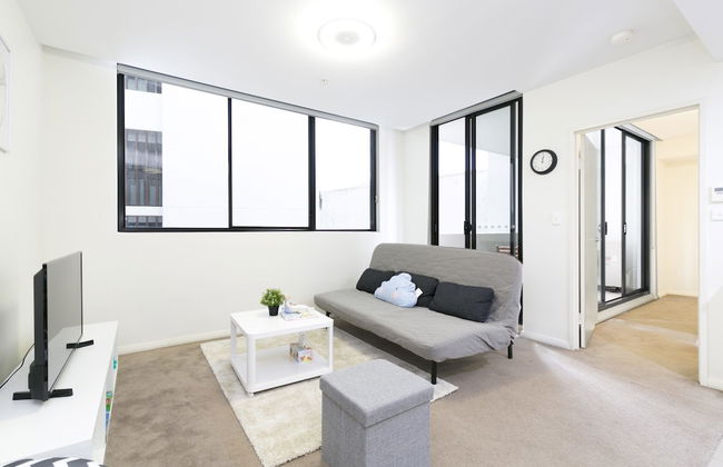 Cozy Home in Parramatta CBD - Photo 12