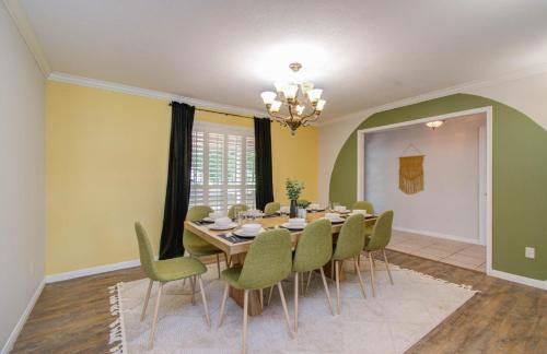 4BD - Pool & Movie Theater - Lake Conroe Nearby - Foto 45