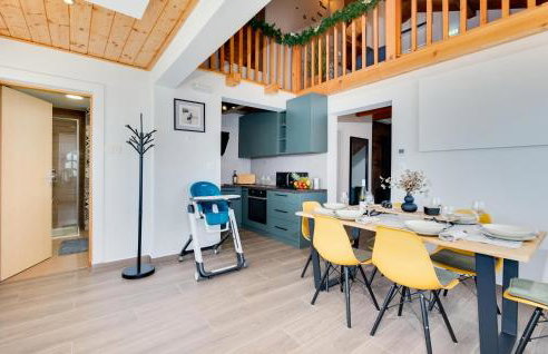 Awesome Home In Gornji Vinkovec - Foto 6