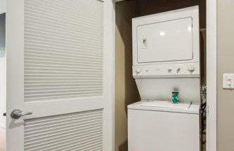 CozySuites 2BR Mill District with gym # 01 - Foto 13