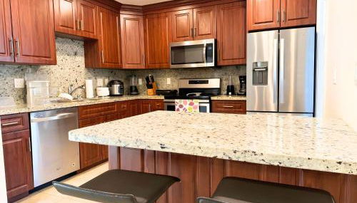 Spacious 4/4 Home Central To All Attractions - Foto 4, stove, dishwasher, pet friendly, toaster, minibar