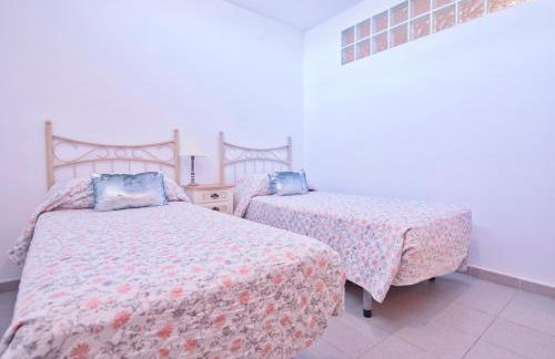 Villa moderna con piscina - Photo 34