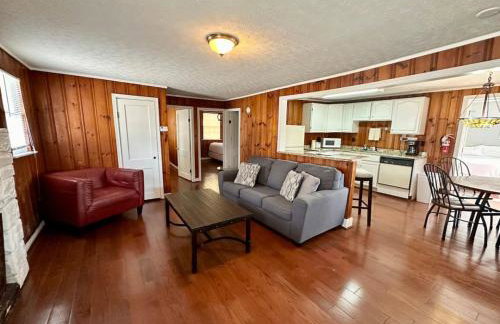 Cottage 1- Lees Ford Marina - Photo 1