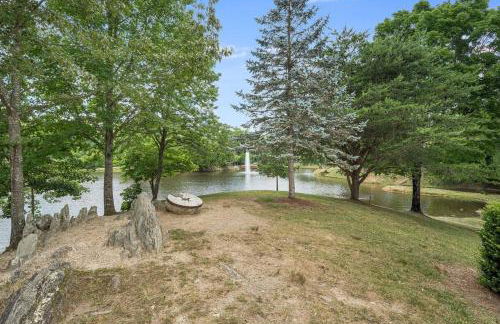 Charming getaway in Weaverville! Great location! - Foto 31