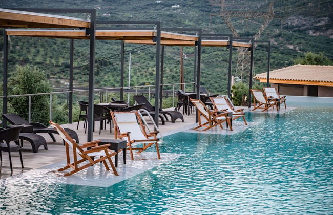 Serenity Suites Sea View 3 - Photo 20