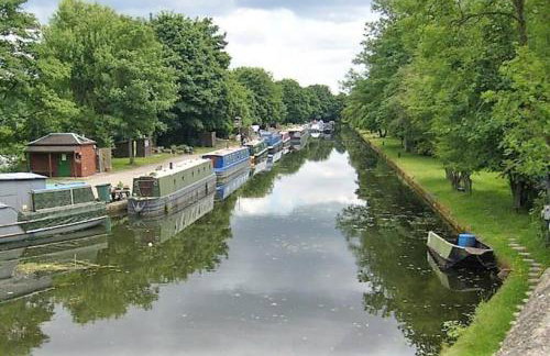 *F2GH* for your most relaxed & Cosy stay + Free Parking + Free Fast WiFi * - Foto 37