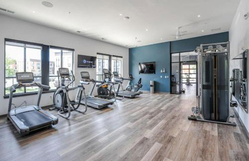 Affordable 2-Bedroom Fishers Pool View - Foto 21