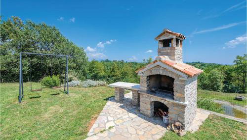 Four-Bedroom Holiday Home In Bregi - Foto 4