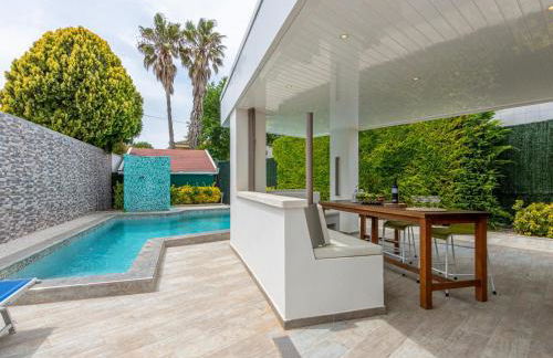 Casa moderna con piscina, Wi-Fi, AA, barbacoa y parking en Sant Pere Pescador - ES-89-73 - Foto 35