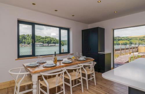 Britannia Crossings Cottage - Foto 8