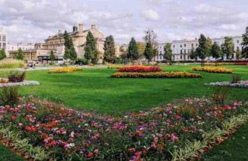 5 Bed Modern Cheltenham Town Centre Home - Photo 27