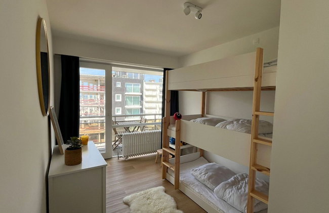 Cozy Apartment With a top Location - Photo 2