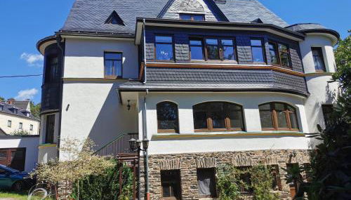 ansimali 1- Gemütliche FeWo mit Küche und Gartenblick in Grünhain-Beierfeld für Tierfreunde und Radliebhaber - Foto 2