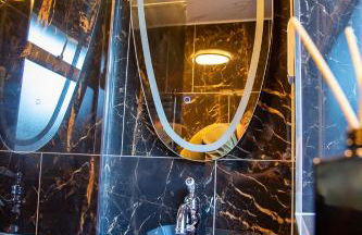 Villa Emma - Modern Bungalow with EV Point, Free Parking & Workspace - Photo 17