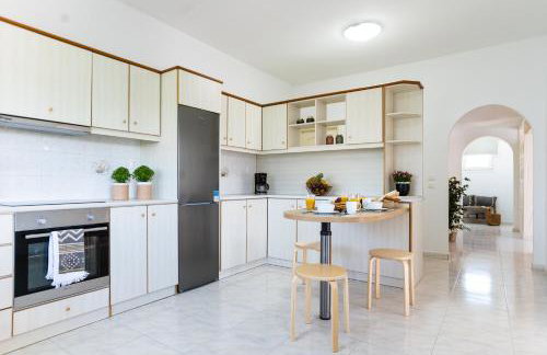 M & S Villa - 4 bedroom villa with heated pool - Foto 19