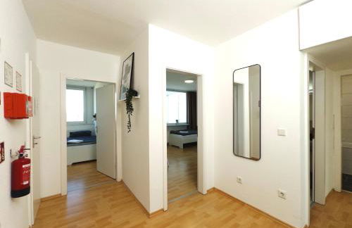 6 Bed Apartment For Work Crews - Foto 16