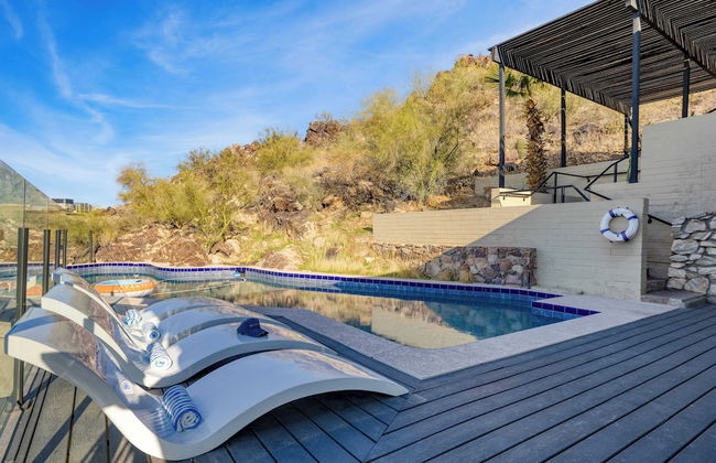 Panoramic Views, Private Pool, Patio Lounge w/ Firepit Royal Palm by Avantstay - Foto 23