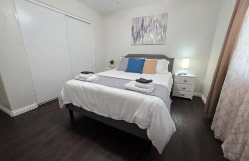 Newly Listed Family Friendly Fontana House - Photo 16