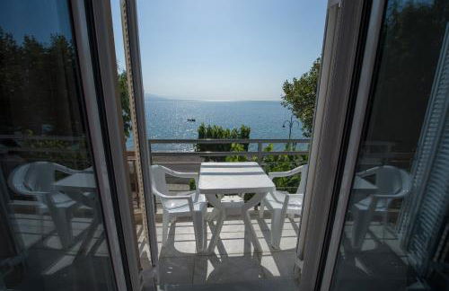 Nikolatos Apartments - Photo 17