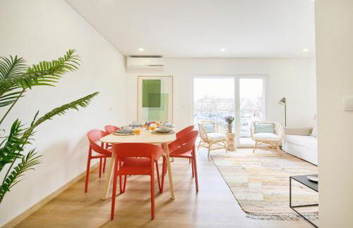 Beachside Modern Flat with AC, By TimeCooler - Foto 6