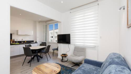 Modern Jaurès-Center-Clim-Wifi-Festival - Photo 1