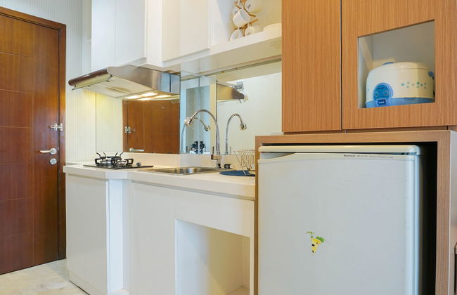 Relax Studio Apartment at Capitol Park Residence - Photo 9