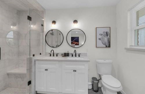 Texan Backyard Vibes l Cowboy Pool & BBQ l Pet-Friendly - Foto 27