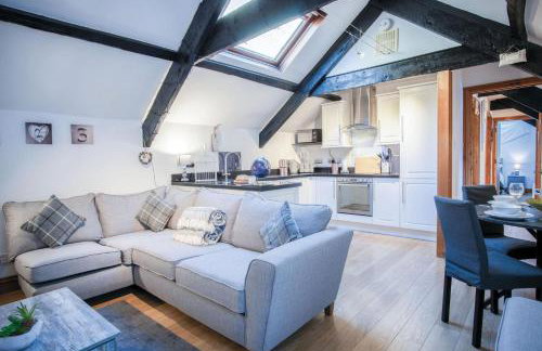 Cosy At The Mews - 2 Bedroom Apartment - Tenby - Foto 2