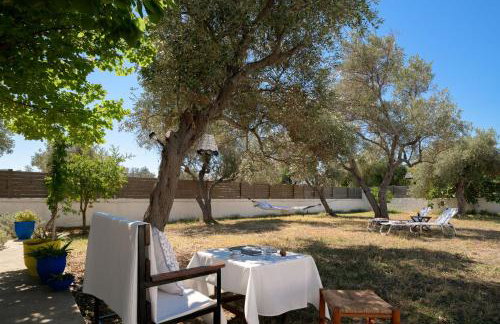 Eleni's Cottage, for Natural Living, By ThinkVilla - Foto 13