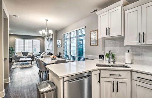 Modern Indianapolis Home with Skyline Views - Foto 10