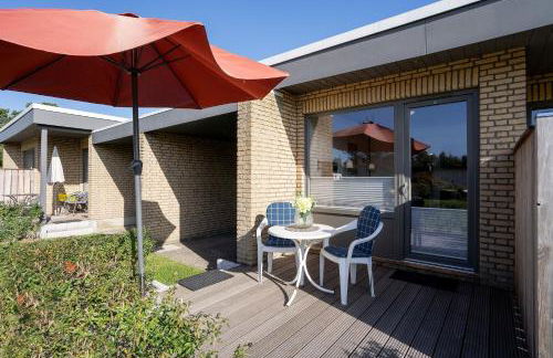 Blankwasserweg 131 Lensterstrand Oase Bungalow 3 - Photo 1