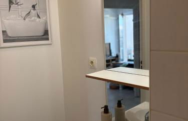 Petit chez moi avec parking - Photo 16