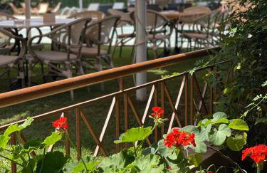 Stomio Villague - Foto 59