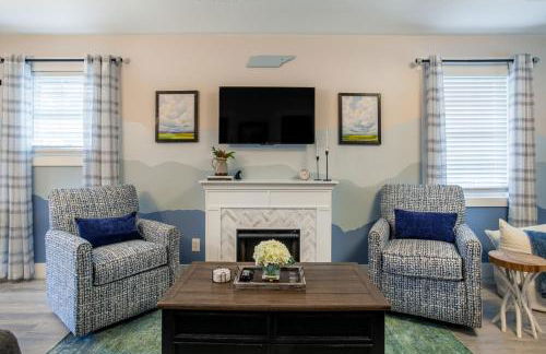 Blue Valley Inn - Hot Tub & Spacious Play Area! - Foto 9