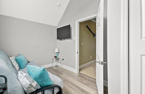 Diving Duck - Waterfront home w Hot tub & Boat dock & King Bed - Foto 50