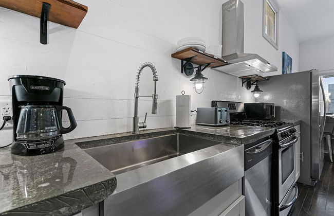 The Waterfront - Waterslide Game Room Sleeps 26 - Foto 35