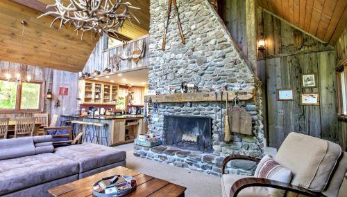 East Burke House with Deck Less Than 3 Mi to Kingdom Trails! - Foto 5