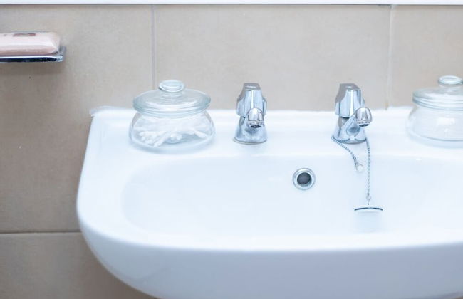 One Bedroom Apartment by Klass Living Serviced Accommodation Bellshill - Cosy Apartment with WIFI and Parking - Foto 18