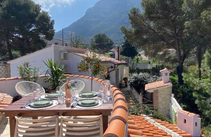 Casa el Montcel, a unique chalet with roofterrace and shared pool - Foto 2