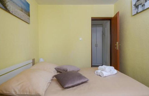 Awesome Home In Nedescina With Wifi - Foto 41