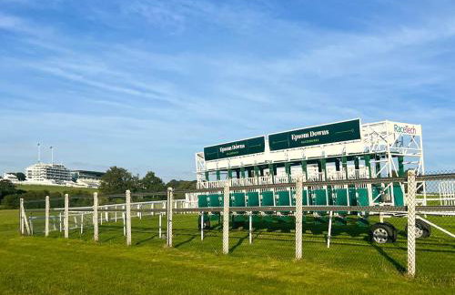 Cozy Maisonette in Langley Vale - Photo 26