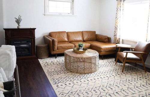 Modern Home In Heart Of Downtown Klamath Falls - Foto 24