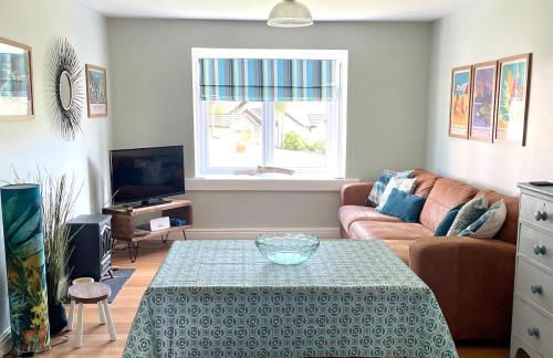 Your Saundersfoot getaway - relax explore and make memories at Berts Bungalow - Photo 2