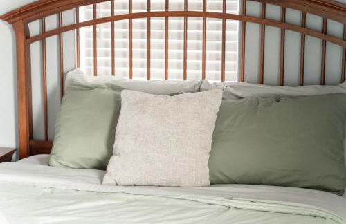 Walk to WP Gate and Free Parking - Foto 15