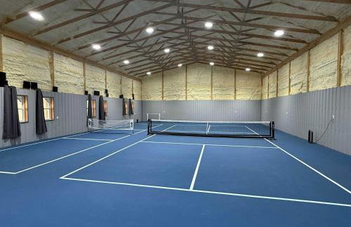 Derby House & Indoor Pickleball - Foto 77