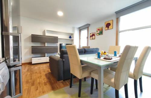 Apartamento en Aldán , Playa a 2 min , Vistas a la montaña - Foto 2