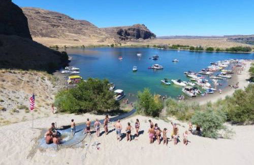 Crescent Bar Waterfront Home- Private Beach, Water Views, Hiking, Golf, Live Concerts - Foto 33