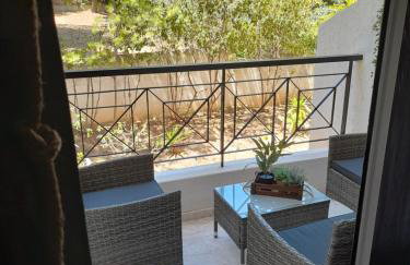 Chic & Calm apartment 3 minutes walk to Rafina Beach - Foto 21
